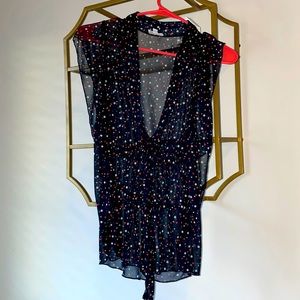 Cute blouse to be worn with a cami, size s